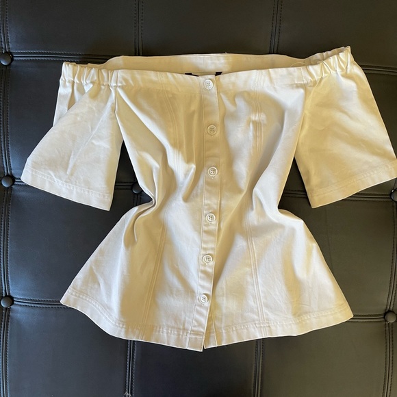 NWT Banana republic khaki off shoulder top - Picture 4 of 7